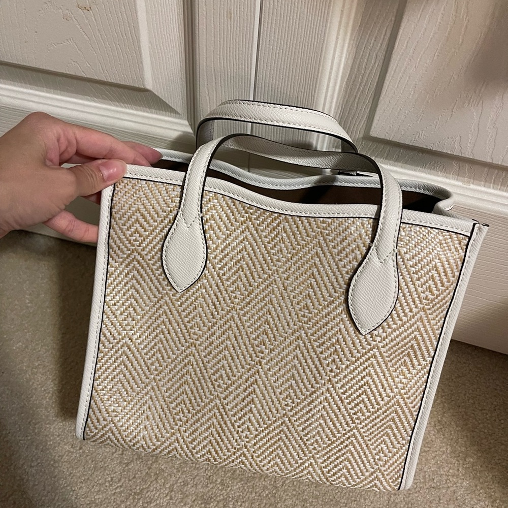 Furla - Picture 3 of 5